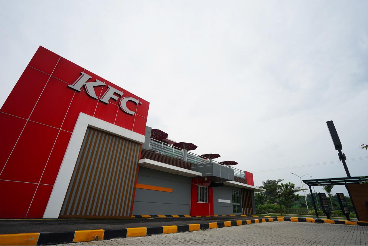 The Lively Hotel Kualanamu Medan Ngoại thất bức ảnh
